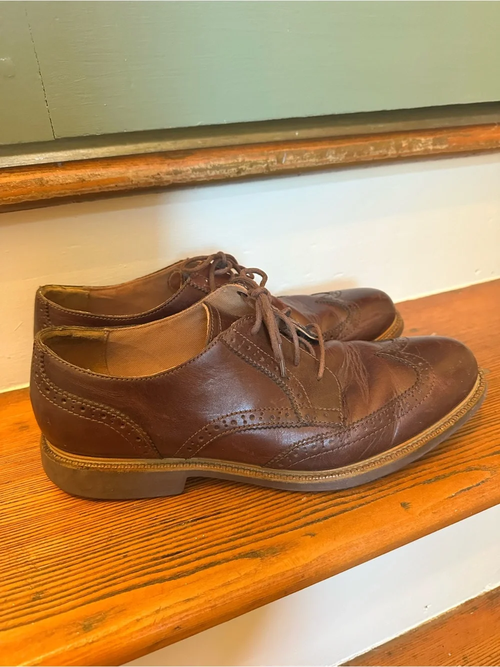 Cole Haan Brown Leather Wingtip Oxfords 10.5